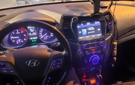 Hyundai Santa Fe III рестайлинг, 2018 год, 1 600 000 рублей, 5 фотография