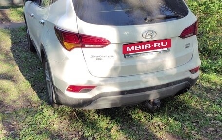 Hyundai Santa Fe III рестайлинг, 2018 год, 1 600 000 рублей, 2 фотография