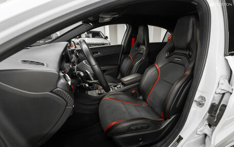 Mercedes-Benz A-Класс AMG, 2015 год, 2 940 000 рублей, 9 фотография