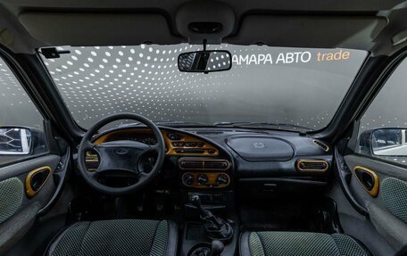 Chevrolet Niva I рестайлинг, 2004 год, 276 000 рублей, 10 фотография