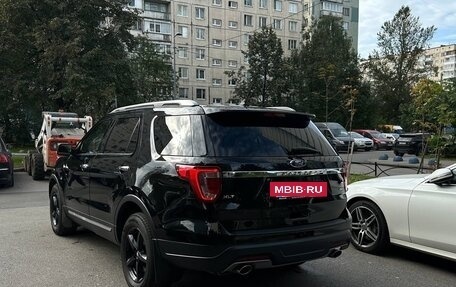 Ford Explorer VI, 2018 год, 2 990 000 рублей, 2 фотография