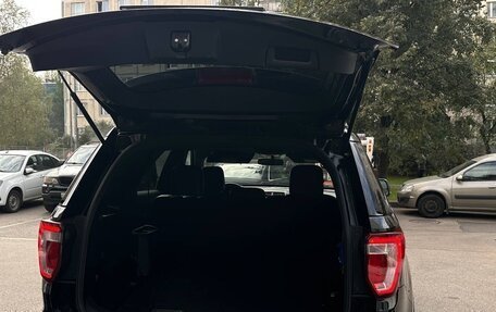 Ford Explorer VI, 2018 год, 2 990 000 рублей, 10 фотография