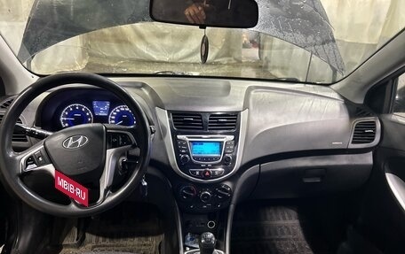 Hyundai Solaris II рестайлинг, 2012 год, 630 000 рублей, 5 фотография
