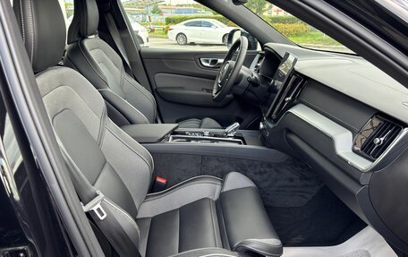 Volvo XC60 II, 2025 год, 6 600 000 рублей, 10 фотография
