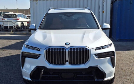 BMW X7, 2022 год, 2 фотография