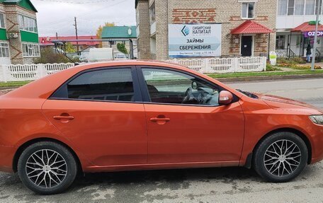 KIA Cerato III, 2009 год, 750 000 рублей, 11 фотография