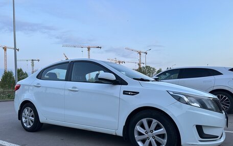 KIA Rio III рестайлинг, 2012 год, 830 000 рублей, 2 фотография