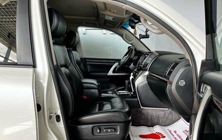 Toyota Land Cruiser 200, 2013 год, 2 999 000 рублей, 12 фотография