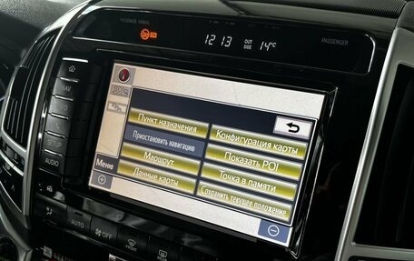 Toyota Land Cruiser 200, 2013 год, 2 999 000 рублей, 13 фотография