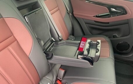 Land Rover Range Rover Evoque II, 2025 год, 6 100 000 рублей, 12 фотография