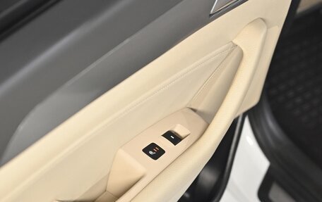 Hyundai Sonata VII, 2019 год, 1 419 000 рублей, 10 фотография