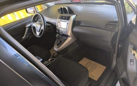 Toyota Verso I, 2012 год, 1 100 000 рублей, 5 фотография