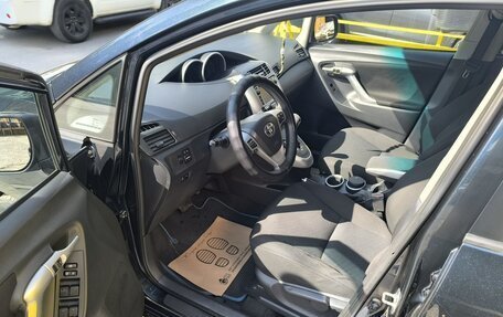 Toyota Verso I, 2012 год, 1 100 000 рублей, 9 фотография