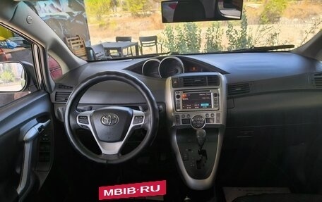 Toyota Verso I, 2012 год, 1 100 000 рублей, 3 фотография