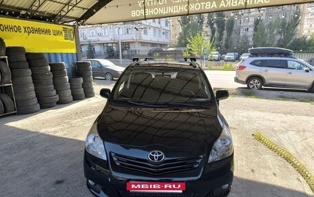 Toyota Verso I, 2012 год, 1 100 000 рублей, 2 фотография