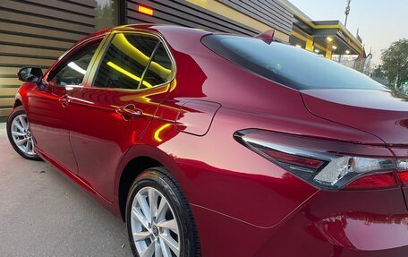 Toyota Camry, 2022 год, 2 750 000 рублей, 19 фотография