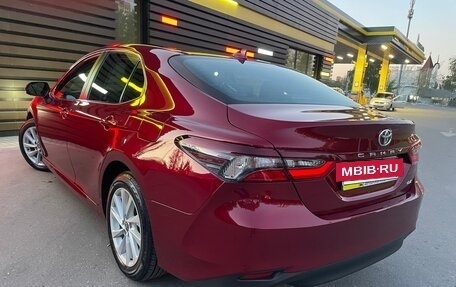 Toyota Camry, 2022 год, 2 750 000 рублей, 16 фотография