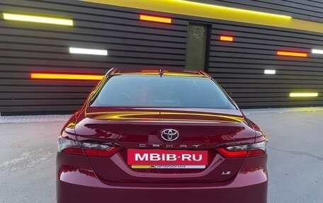 Toyota Camry, 2022 год, 2 750 000 рублей, 13 фотография