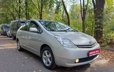 Toyota Prius, 2003 год, 420 000 рублей, 1 фотография