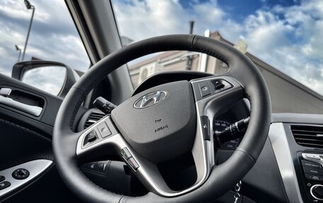 Hyundai Solaris II рестайлинг, 2015 год, 1 090 000 рублей, 6 фотография