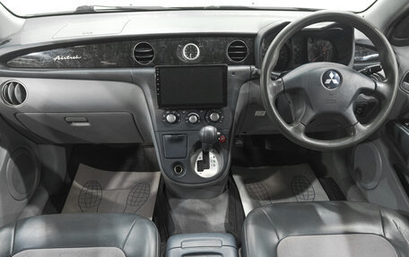 Mitsubishi Airtrek, 2002 год, 599 000 рублей, 11 фотография