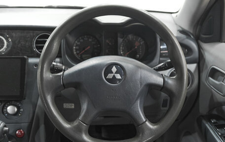 Mitsubishi Airtrek, 2002 год, 599 000 рублей, 13 фотография