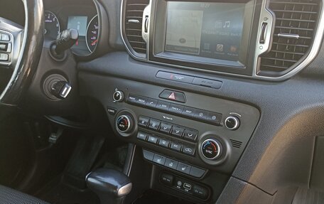 KIA Sportage IV рестайлинг, 2017 год, 1 650 000 рублей, 8 фотография