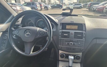 Mercedes-Benz C-Класс, 2010 год, 999 000 рублей, 9 фотография