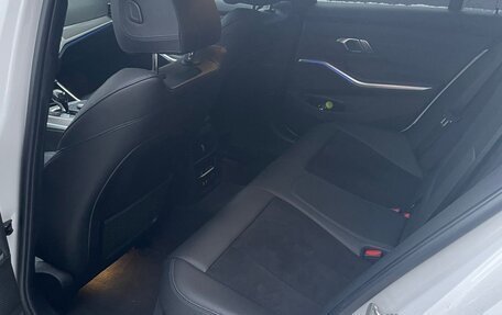 BMW 3 серия, 2019 год, 2 900 000 рублей, 8 фотография