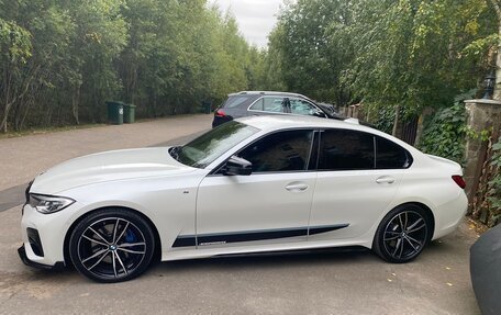 BMW 3 серия, 2019 год, 2 900 000 рублей, 11 фотография