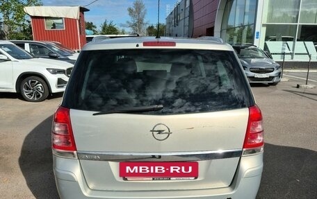 Opel Zafira B, 2011 год, 618 000 рублей, 4 фотография