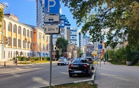 Volkswagen Polo VI (EU Market), 2022 год, 1 600 000 рублей, 26 фотография