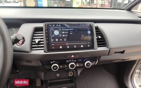 Honda Fit, 2022 год, 1 370 000 рублей, 15 фотография