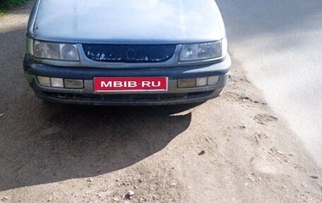 Volkswagen Passat B4, 1994 год, 145 000 рублей, 1 фотография