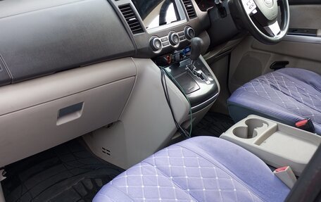 Mazda MPV III, 2006 год, 700 000 рублей, 26 фотография