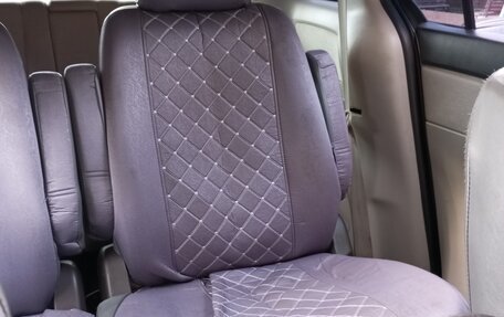 Mazda MPV III, 2006 год, 700 000 рублей, 24 фотография