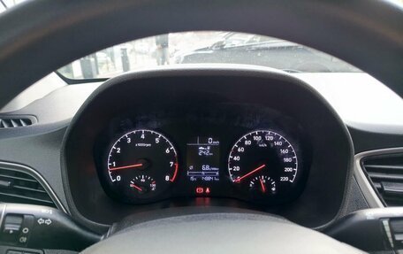 Hyundai Solaris II рестайлинг, 2018 год, 1 099 000 рублей, 16 фотография