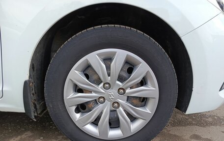 Hyundai Solaris II рестайлинг, 2018 год, 1 099 000 рублей, 22 фотография