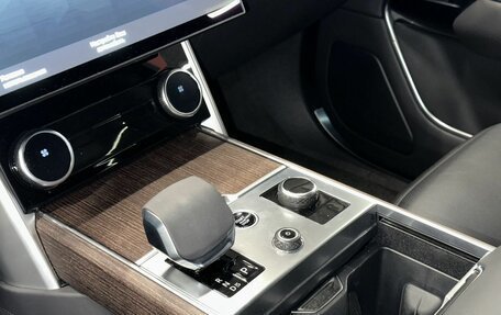 Land Rover Range Rover IV рестайлинг, 2022 год, 17 990 000 рублей, 19 фотография