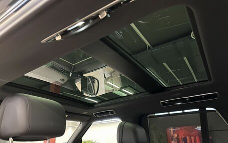 Land Rover Range Rover IV рестайлинг, 2022 год, 17 990 000 рублей, 29 фотография