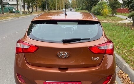 Hyundai i30 II рестайлинг, 2016 год, 1 300 000 рублей, 4 фотография