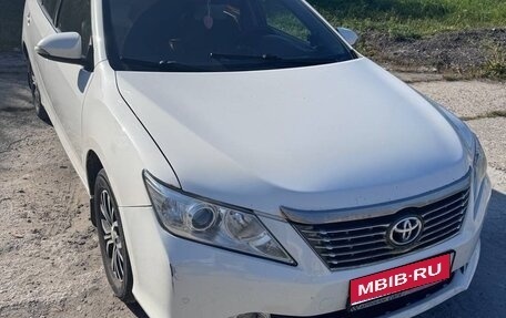 Toyota Camry, 2013 год, 1 050 000 рублей, 1 фотография