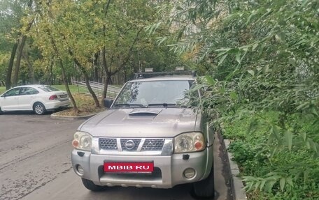 Nissan NP300, 2008 год, 950 000 рублей, 1 фотография
