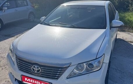 Toyota Camry, 2013 год, 1 050 000 рублей, 5 фотография