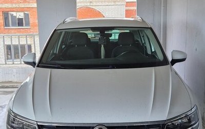 Volkswagen Tiguan II, 2018 год, 2 650 000 рублей, 1 фотография
