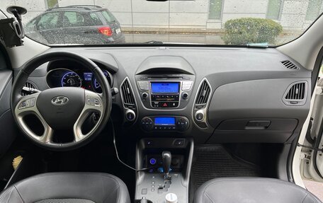 Hyundai ix35 I рестайлинг, 2011 год, 1 400 000 рублей, 13 фотография