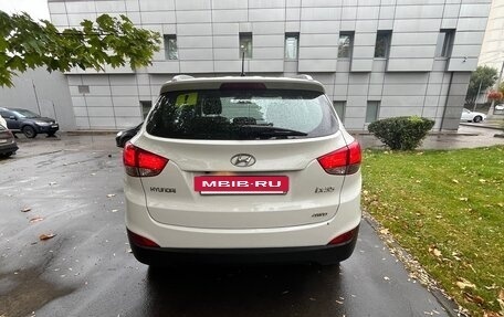 Hyundai ix35 I рестайлинг, 2011 год, 1 400 000 рублей, 5 фотография