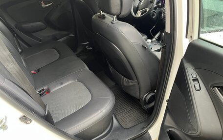 Hyundai ix35 I рестайлинг, 2011 год, 1 400 000 рублей, 15 фотография