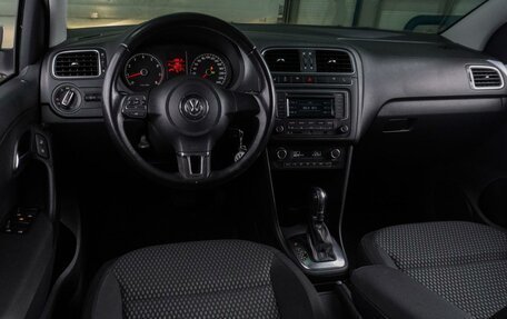 Volkswagen Polo VI (EU Market), 2013 год, 969 000 рублей, 6 фотография