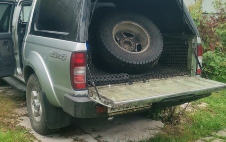 Nissan NP300, 2008 год, 950 000 рублей, 8 фотография